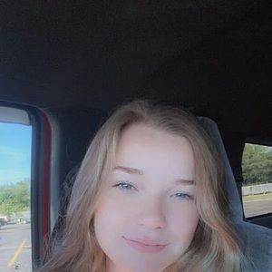 Meet your Posher, Karli